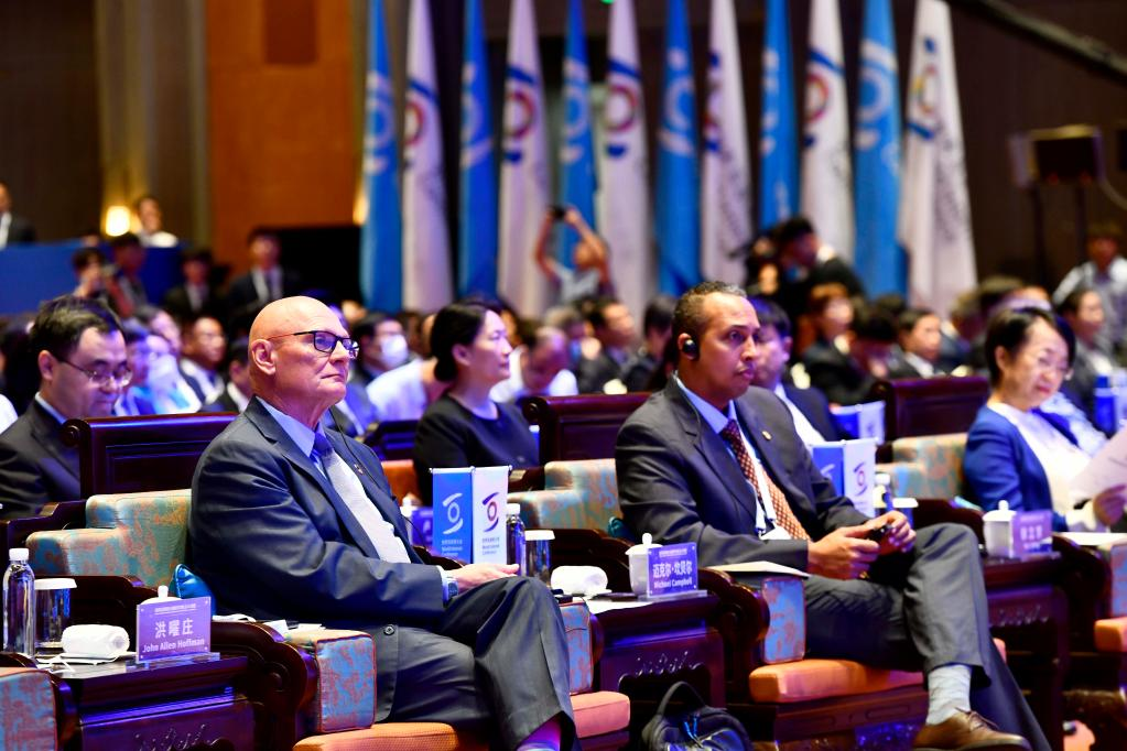 
浙江省同德医院黄牛代挂号电话票贩子号贩子网上预约挂号,住院检查加快,与“尼”同行 共谋数字文明发展未来