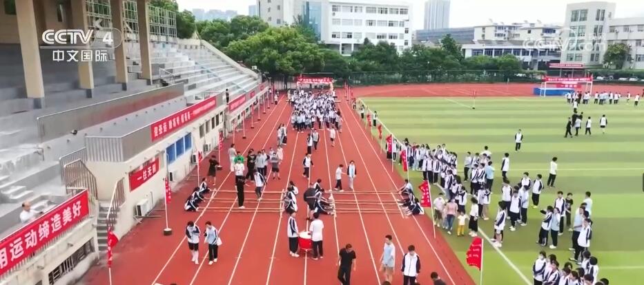 
北京世纪坛医院黄牛代挂号电话票贩子号贩子网上预约挂号,住院检查加快,各地推出多项举措护航高考 为学子撑起“安全伞”