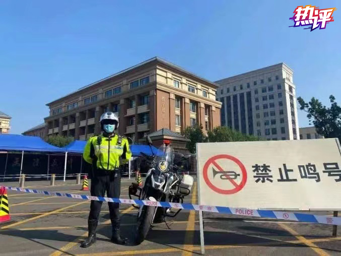 
上海眼耳鼻喉科医院黄牛代挂号电话票贩子号贩子网上预约挂号,住院检查加快,热评丨高考这场“成人礼” 有很多人在陪伴你