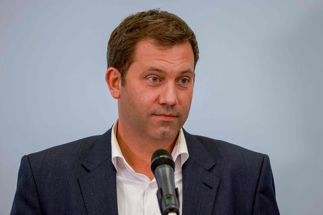 
广州中山眼科医院黄牛代挂号电话票贩子号贩子网上预约挂号,住院检查加快,克林贝尔率团访华，德媒：社民党想作德对华理性声音“代言人”