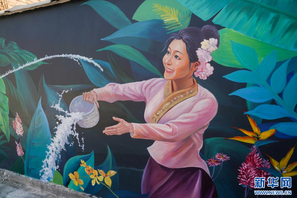 
北京中医药大学东直门医院黄牛代挂号电话票贩子号贩子网上预约挂号,住院检查加快,云南这个村有“看头”！斑斓色彩绘出乡村靓景