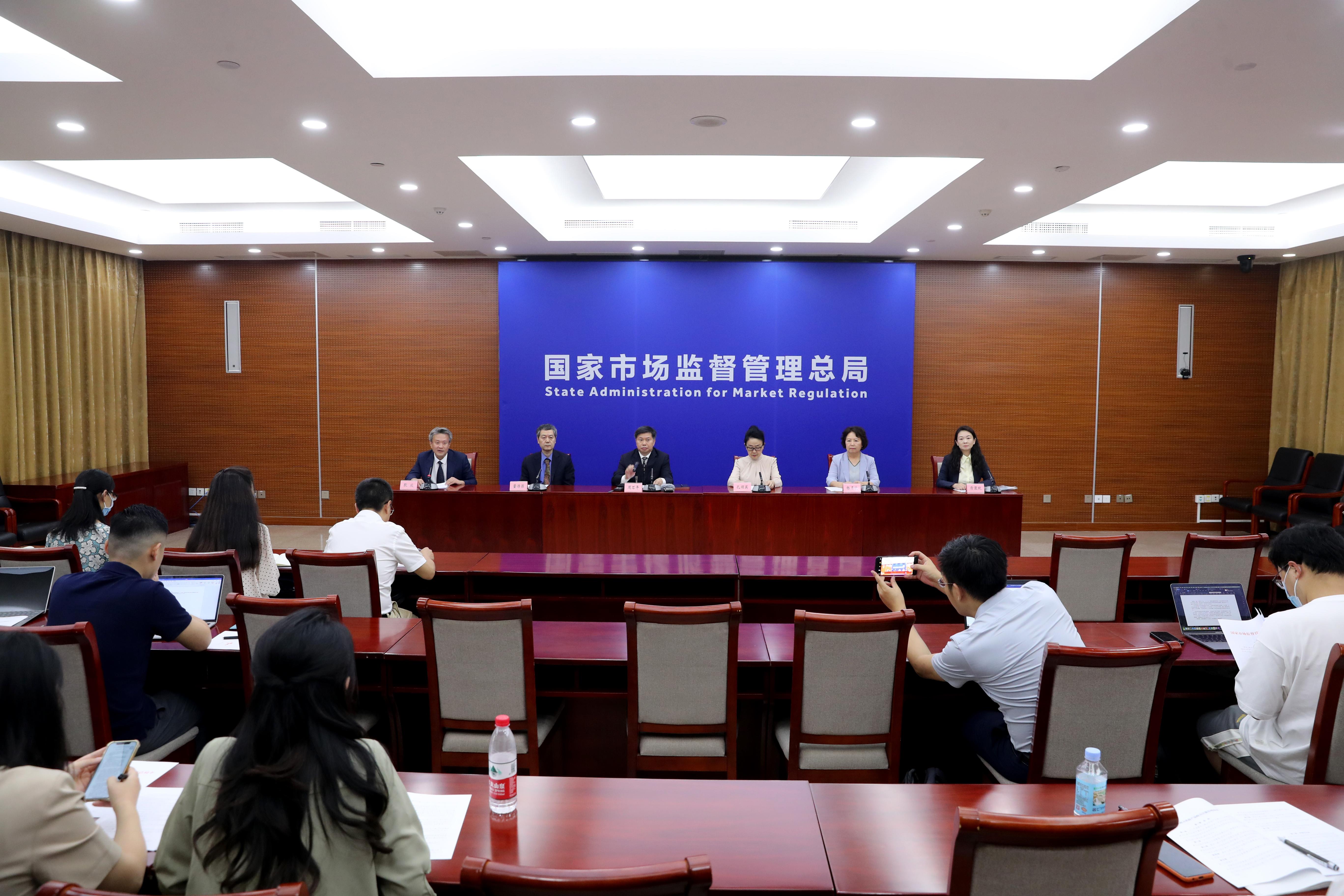 
成都华西医院黄牛代挂号电话票贩子号贩子网上预约挂号,住院检查加快,禁止变相分装、进一步规范标签标识 婴幼儿奶粉新规10月上线
