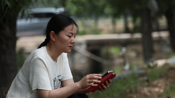 
浙江第二医院黄牛代挂号电话票贩子号贩子网上预约挂号,住院检查加快,五集政论片《中国式现代化》第一集《共向未来》