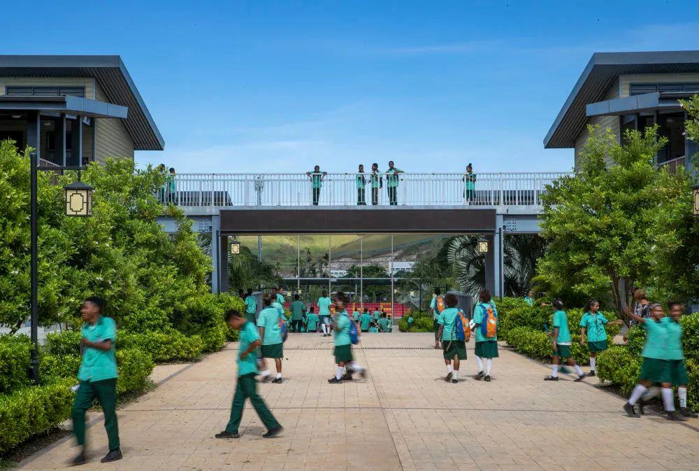 
南京眼科医院黄牛代挂号电话票贩子号贩子网上预约挂号,住院检查加快,时政微观察丨共享发展 建设美好世界