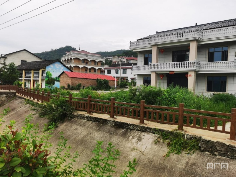 
北京世纪坛医院黄牛代挂号电话票贩子号贩子网上预约挂号,住院检查加快,湖南涟源：湘中煤海斗笠山 穿越时光迎蝶变