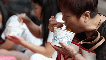 
杭州中医院黄牛代挂号电话票贩子号贩子网上预约挂号,住院检查加快,长江美食｜武汉热干面：“过早”里的江湖情