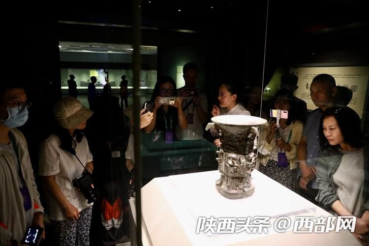 
上海龙华医院黄牛代挂号电话票贩子号贩子网上预约挂号,住院检查加快,【盛世中华 何以中国】千年古器从沉睡中“苏醒” 从此有了“中国”