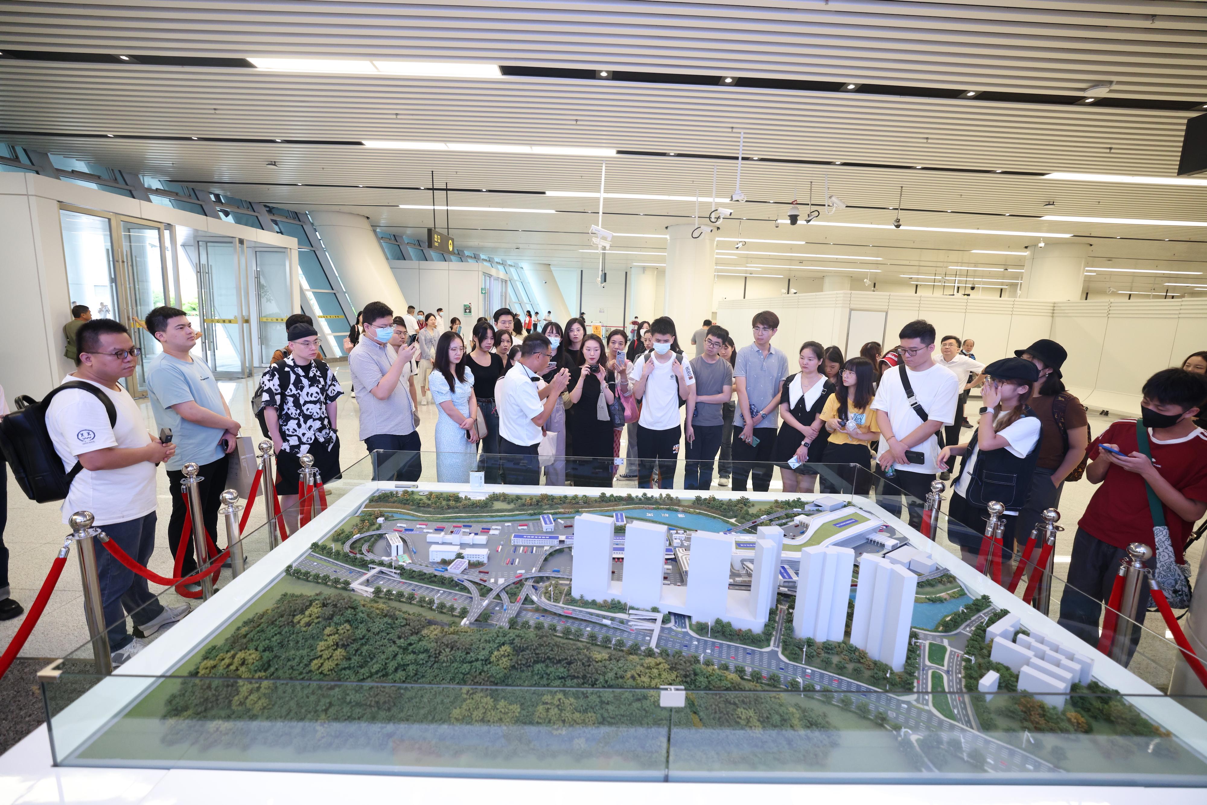 
中国医学科学院肿瘤医院黄牛代挂号电话票贩子号贩子网上预约挂号,住院检查加快,未来已来·湾有引力——出发！粤港澳大湾区网络主题采风启动