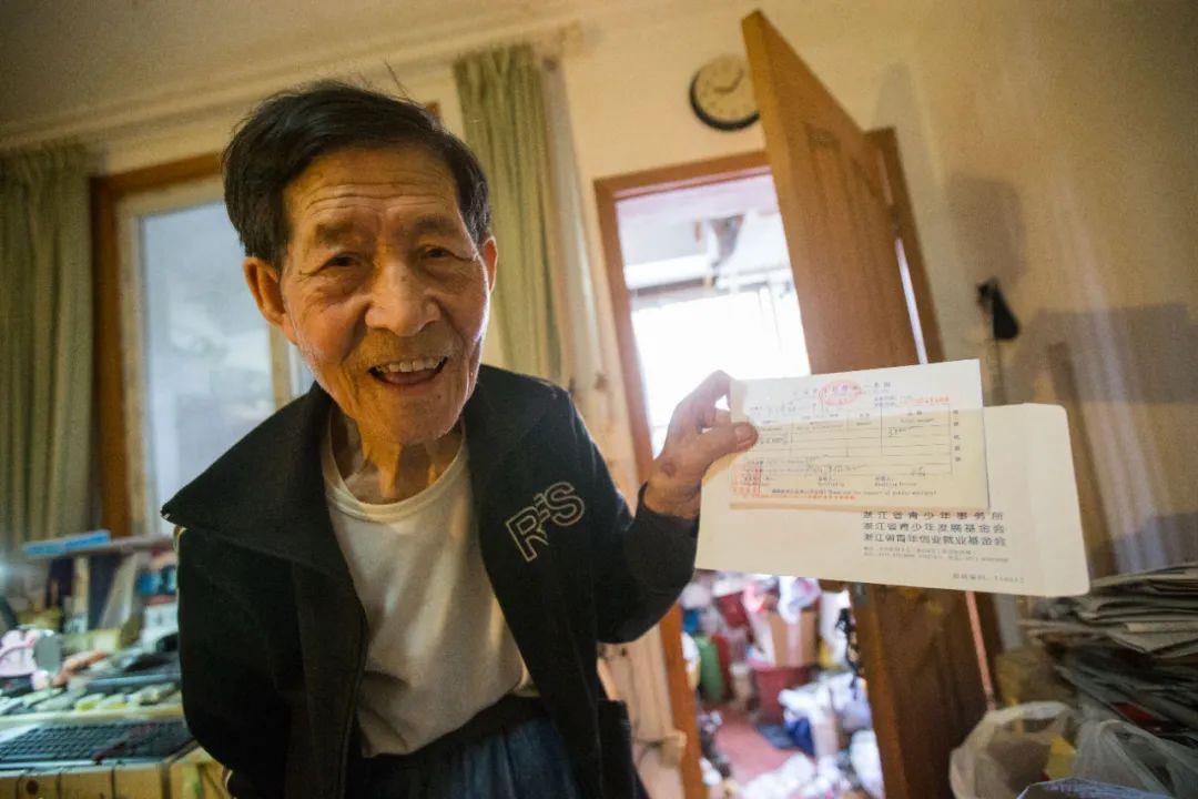 
上海瑞金医院黄牛代挂号电话票贩子号贩子网上预约挂号,住院检查加快,全部存款，捐出！