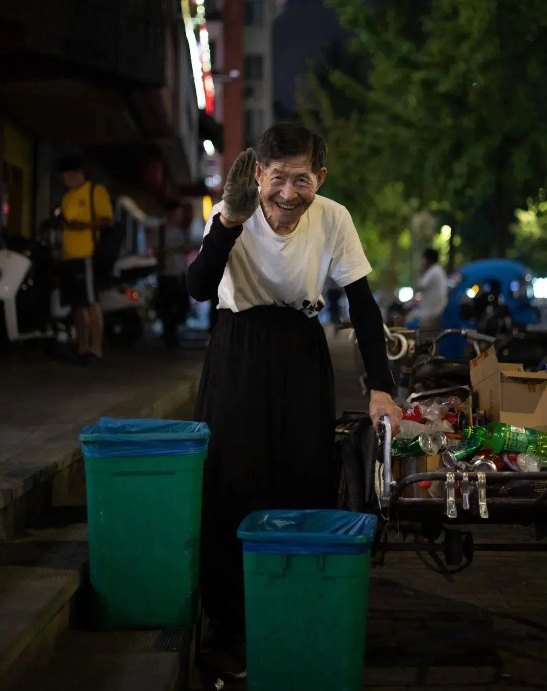 
上海瑞金医院黄牛代挂号电话票贩子号贩子网上预约挂号,住院检查加快,全部存款，捐出！