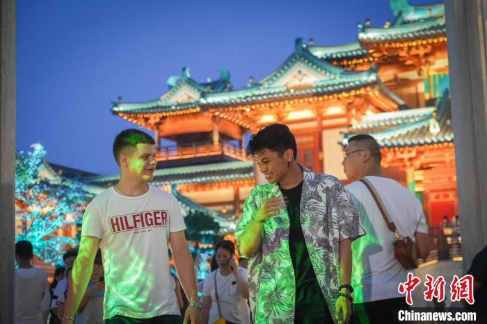
浙江省人民医院黄牛代挂号电话票贩子号贩子网上预约挂号,住院检查加快,“Z世代”青年画像中国打卡南京：金陵奇妙夜夜夜……