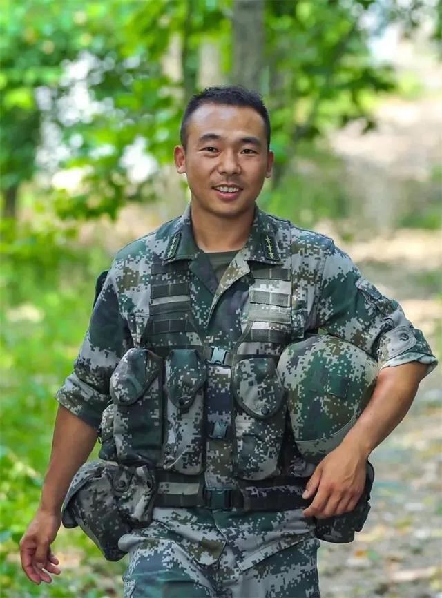 
湖南中医附一医院黄牛代挂号电话票贩子号贩子网上预约挂号,住院检查加快,和平年代，他凭什么能集齐一二三等功？