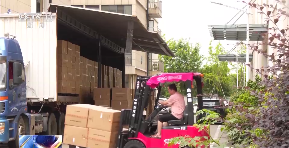 
成都华西医院黄牛代挂号电话票贩子号贩子网上预约挂号,住院检查加快,一线调研丨内贸外销“两条腿” 如何能走稳？