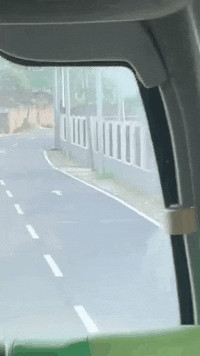 
广东省人民医院黄牛代挂号电话票贩子号贩子网上预约挂号,住院检查加快,大巴后面追出很多小孩，不停挥手……