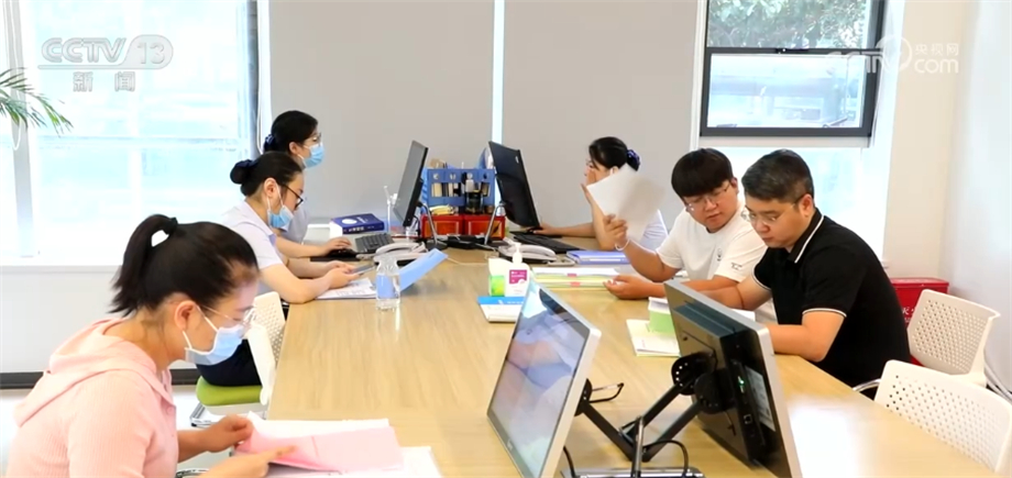 
广州各大医院黄牛代挂号电话票贩子号贩子网上预约挂号,住院检查加快,我国进一步提高大学生参保水平 应届毕业生医保待遇延至年底