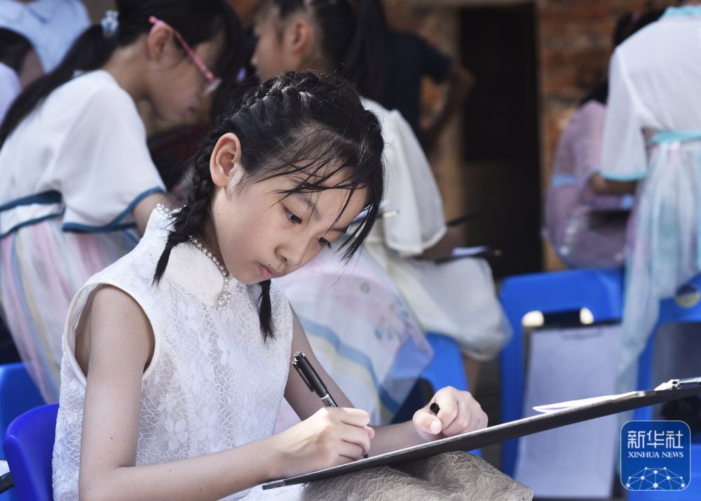 
北京宣武医院黄牛代挂号电话票贩子号贩子网上预约挂号,住院检查加快,缤纷活动度暑期