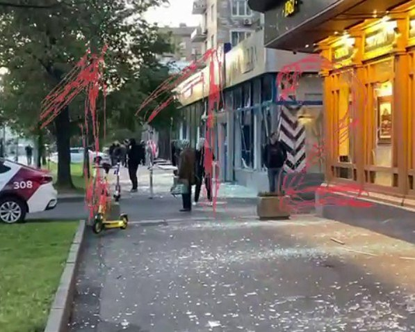 
南京眼科医院黄牛代挂号电话票贩子号贩子网上预约挂号,住院检查加快,俄媒：两架无人机在莫斯科坠毁，俄国防部大楼附近发生爆炸