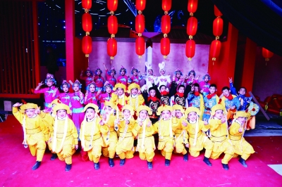 
北京北大口腔医院黄牛代挂号电话票贩子号贩子网上预约挂号,住院检查加快,在弦歌不辍的传承中成长和收获