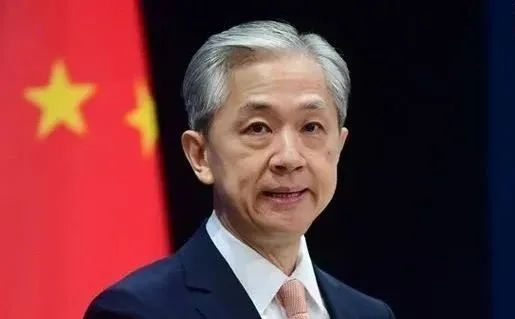 
南京市口腔医院黄牛代挂号电话票贩子号贩子网上预约挂号,住院检查加快,“黑客帝国”又编中国的瞎话，自己却活成了笑话
