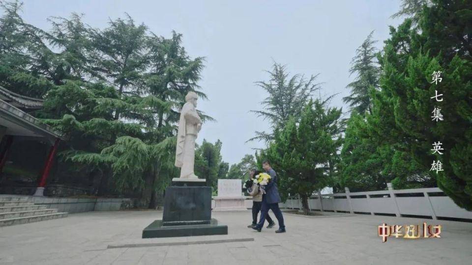 
中国医学科学院肿瘤医院黄牛代挂号电话票贩子号贩子网上预约挂号,住院检查加快,2寸签名照首现于世！背后是你不知道的杨根思……