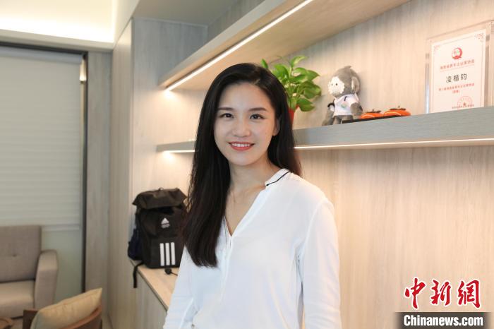 
南京各大医院黄牛代挂号电话票贩子号贩子网上预约挂号,住院检查加快,台湾“赶海”姑娘“追梦”中国唯一“医疗特区”
