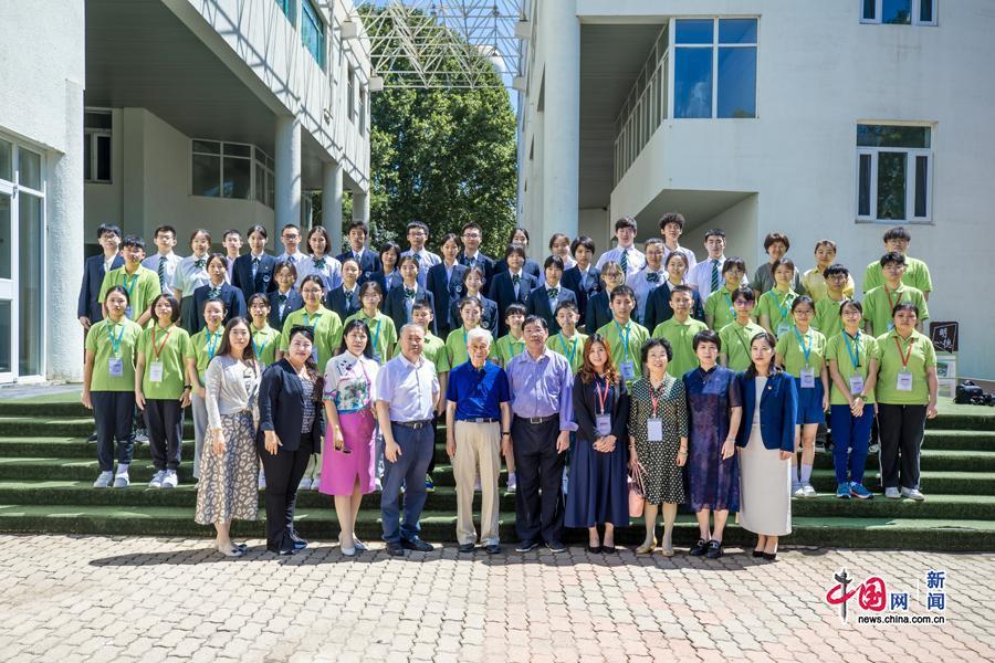 
南京中科研究所黄牛代挂号电话票贩子号贩子网上预约挂号,住院检查加快,香港“中国语文菁英计划”金奖获奖学生与教师代表赴北京师范大学亚太实验学校交流访问