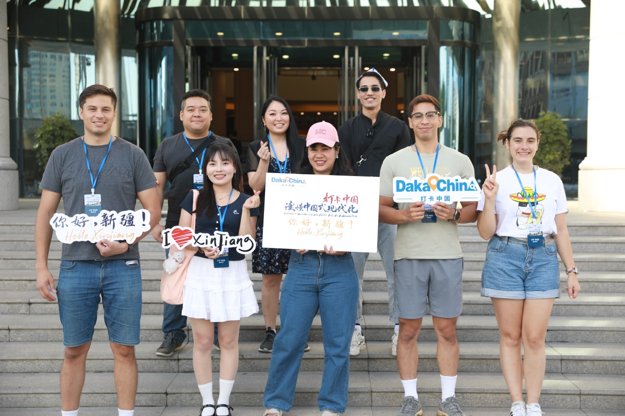 
二龙路肛肠医院黄牛代挂号电话票贩子号贩子网上预约挂号,住院检查加快,【2023打卡中国】外国网红打卡新疆：聆听和田多彩“交响乐”（组图）