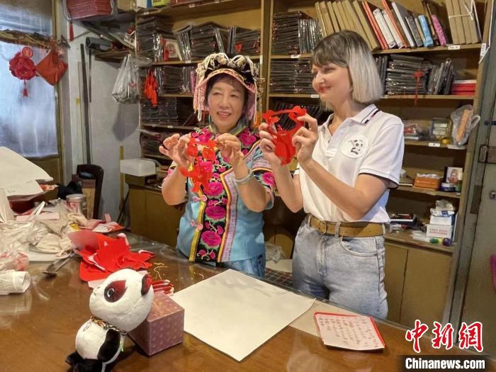 
杭州市富阳中医骨伤医院黄牛代挂号电话票贩子号贩子网上预约挂号,住院检查加快,（成都大运纪事）用镜头记录成都故事 “大运记忆”外国青年影像计划作品正式发布