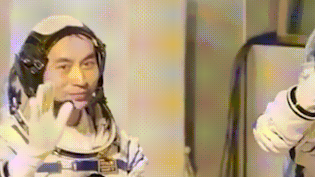 
北京妇产医院黄牛代挂号电话票贩子号贩子网上预约挂号,住院检查加快,成都大运会｜开幕式独家揭秘之三：31名“最后一棒火炬手”