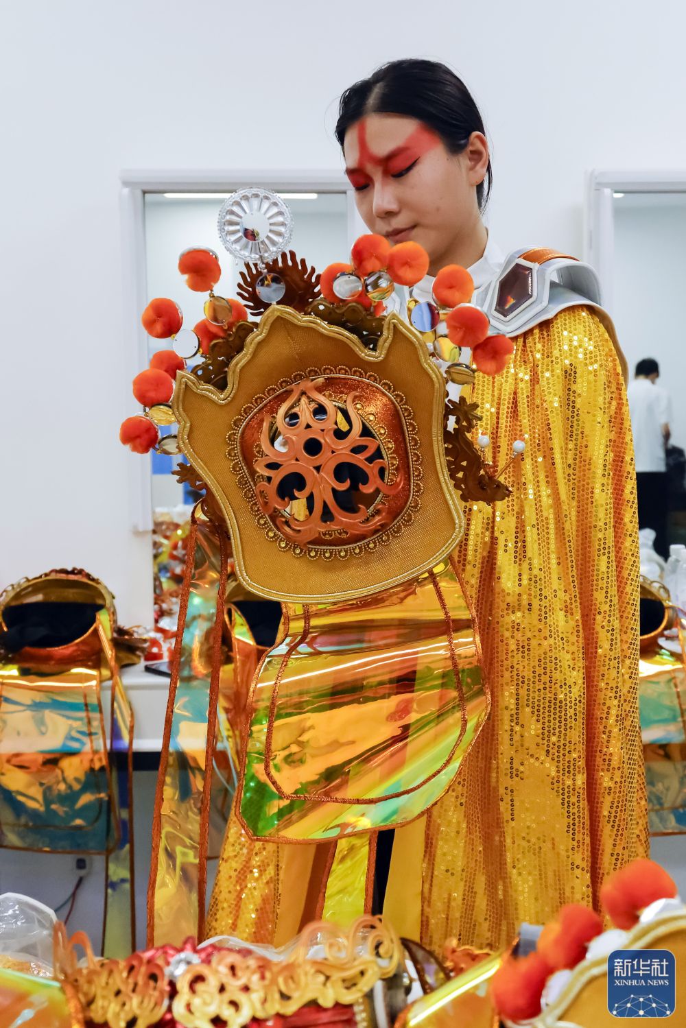 
上海肿瘤医院黄牛代挂号电话票贩子号贩子网上预约挂号,住院检查加快,成都大运会丨开幕式背后的故事——喜怒哀乐一张脸