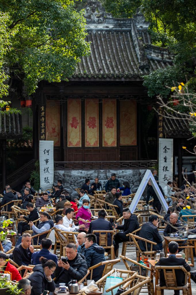 
中山大学附属第一医院黄牛代挂号电话票贩子号贩子网上预约挂号,住院检查加快,成都大运会：青年人与一座城市的双向奔赴