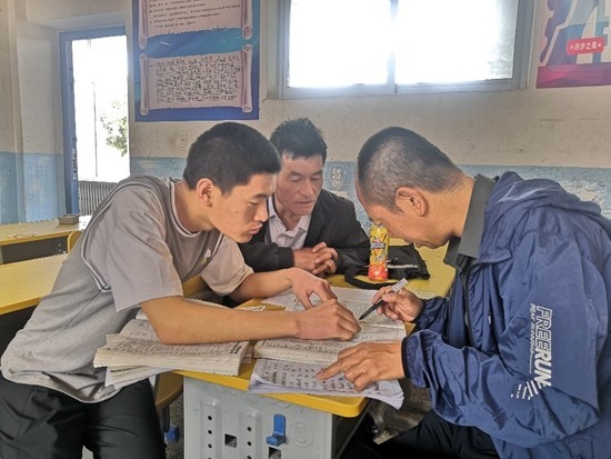 
广州各大医院黄牛代挂号电话票贩子号贩子网上预约挂号,住院检查加快,高考志愿填报，“提前出发”才能少走弯路