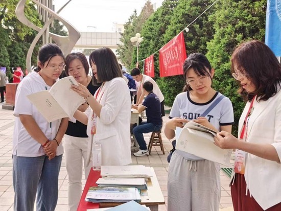 
广州各大医院黄牛代挂号电话票贩子号贩子网上预约挂号,住院检查加快,高考志愿填报，“提前出发”才能少走弯路