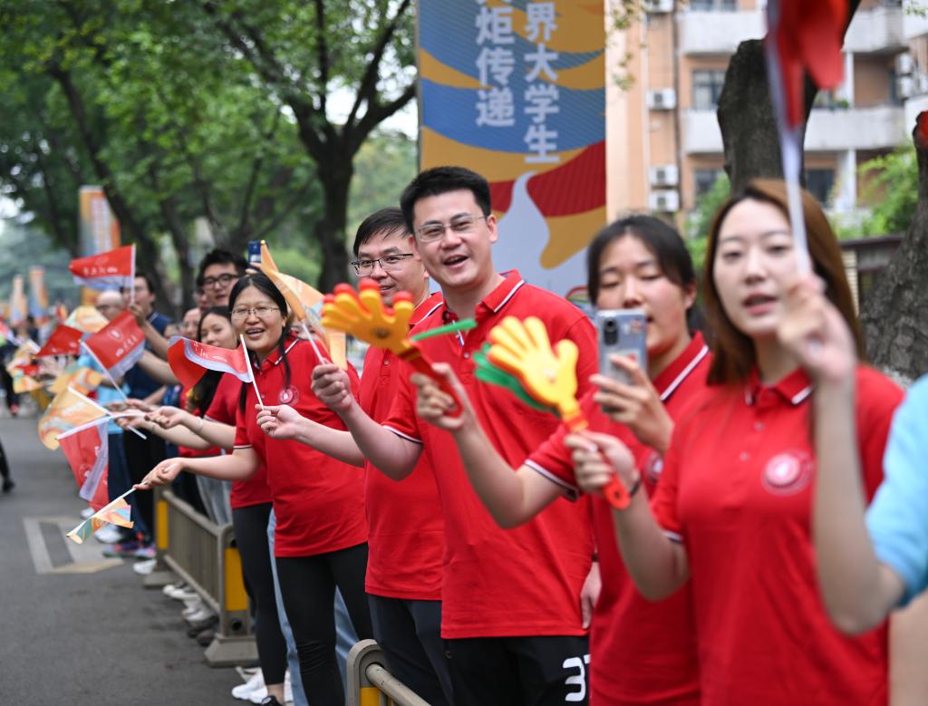 
南京市中医院黄牛代挂号电话票贩子号贩子网上预约挂号,住院检查加快,“蓉火”回蓉！成都大运会火炬传递成都站启动