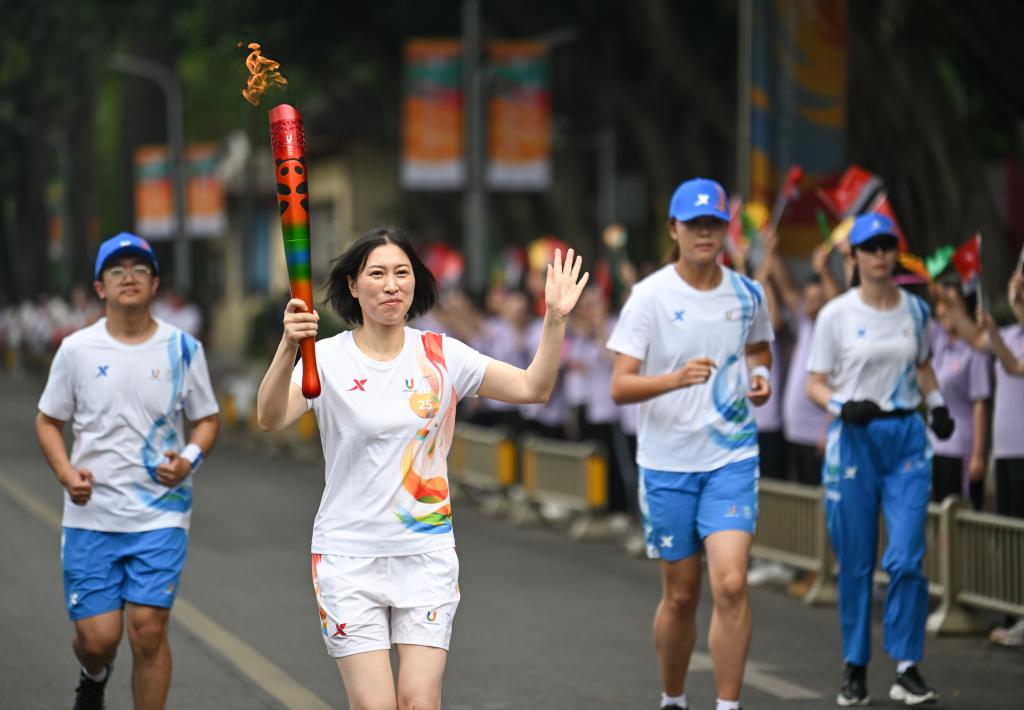 
南京市中医院黄牛代挂号电话票贩子号贩子网上预约挂号,住院检查加快,“蓉火”回蓉！成都大运会火炬传递成都站启动