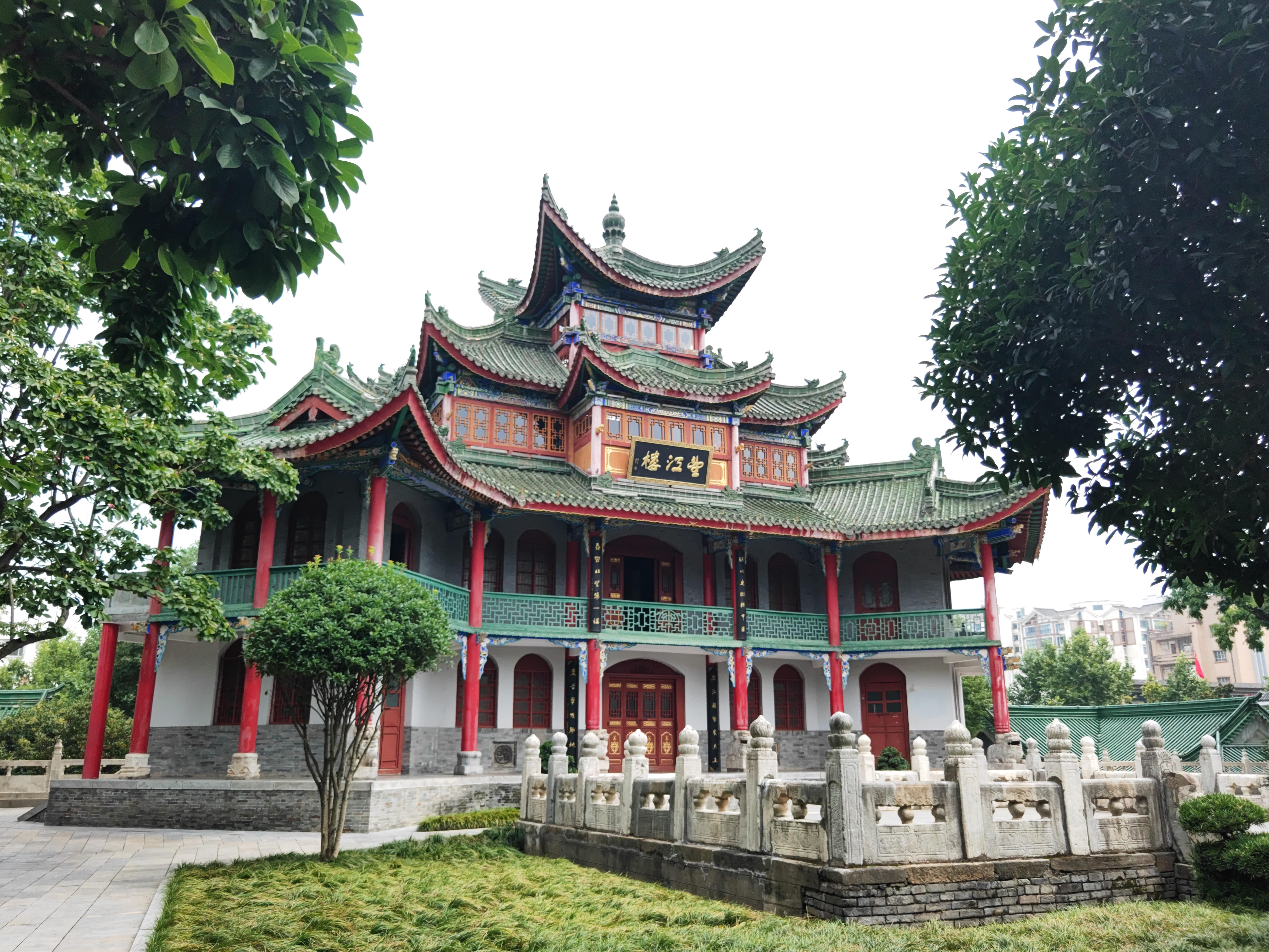 
成都华西医院黄牛代挂号电话票贩子号贩子网上预约挂号,住院检查加快,鉴往知来，跟着总书记学历史丨感受天汉风韵 传承中华文明