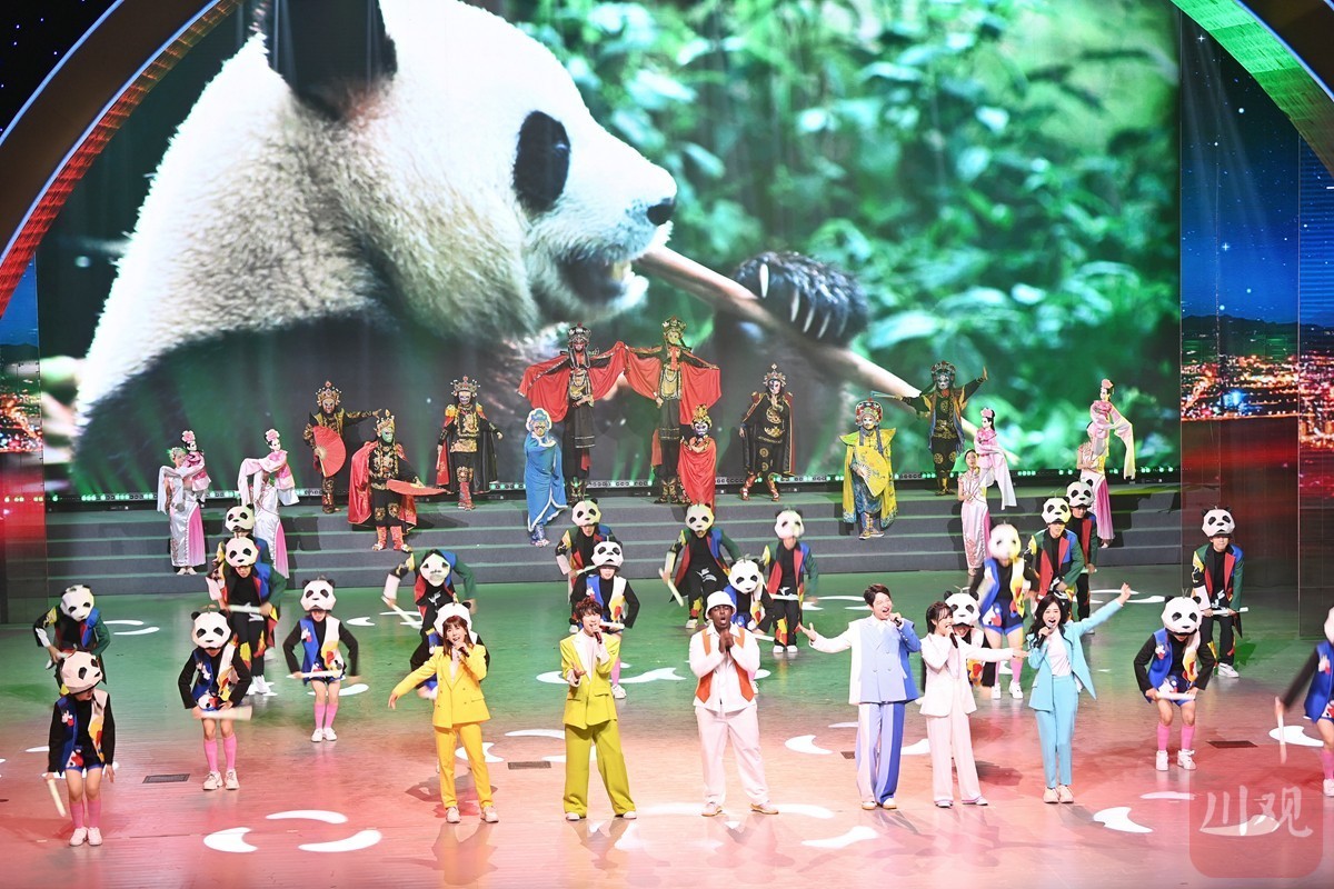 
北京空军总医院黄牛代挂号电话票贩子号贩子网上预约挂号,住院检查加快,天府融媒看大运丨成都大运村里，运动员联欢会精彩纷呈