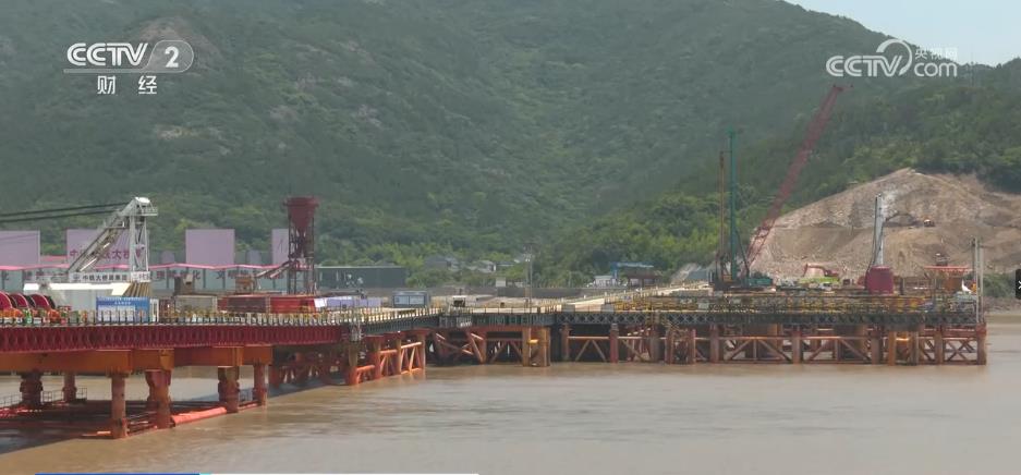 
空军特色医学中心黄牛代挂号电话票贩子号贩子网上预约挂号,住院检查加快,先进技术助力传统基建 现代化综合交通基础设施建设进一步加快