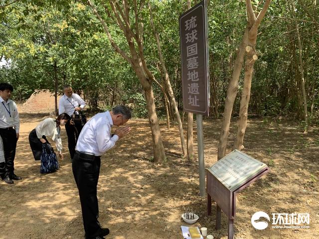
天津儿童医院黄牛代挂号电话票贩子号贩子网上预约挂号,住院检查加快,冲绳知事在北京通州祭拜琉球国墓地，专家：体现日本各界改善中日关系期望