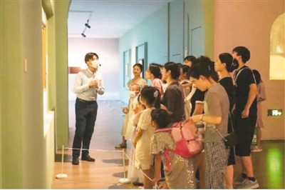 
首都医科大学附属安贞医院黄牛代挂号电话票贩子号贩子网上预约挂号,住院检查加快,“夜游”美术馆真美妙！
