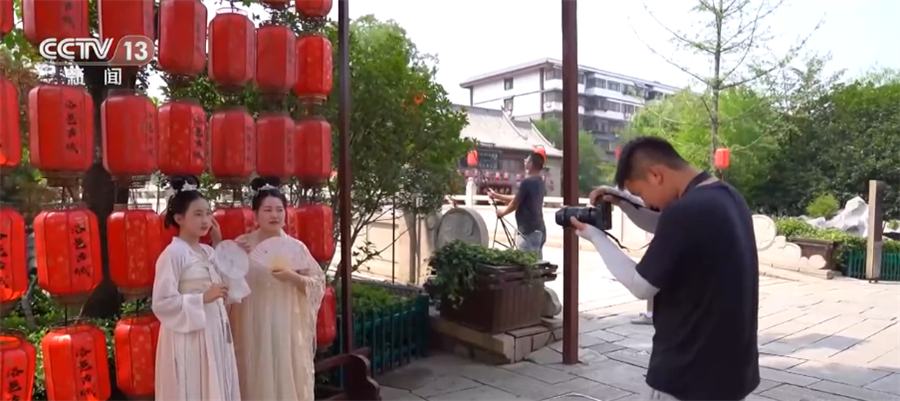 
二龙路肛肠医院黄牛代挂号电话票贩子号贩子网上预约挂号,住院检查加快,古都文旅消费向深度沉浸式转变 新职业、新商圈、新产业链应运而生