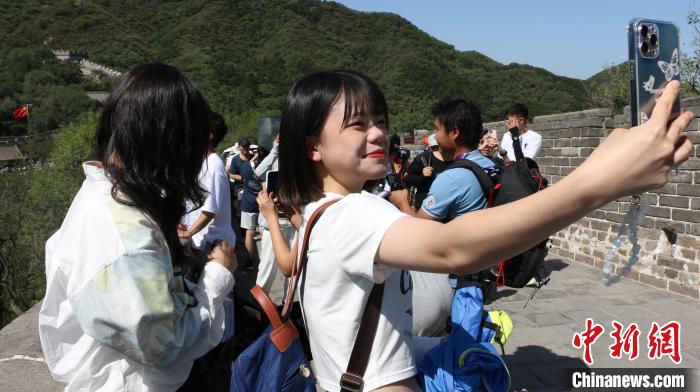 
中日友好医院黄牛代挂号电话票贩子号贩子网上预约挂号,住院检查加快,台湾青年跨海来：触摸历史 收获好友 打破想象