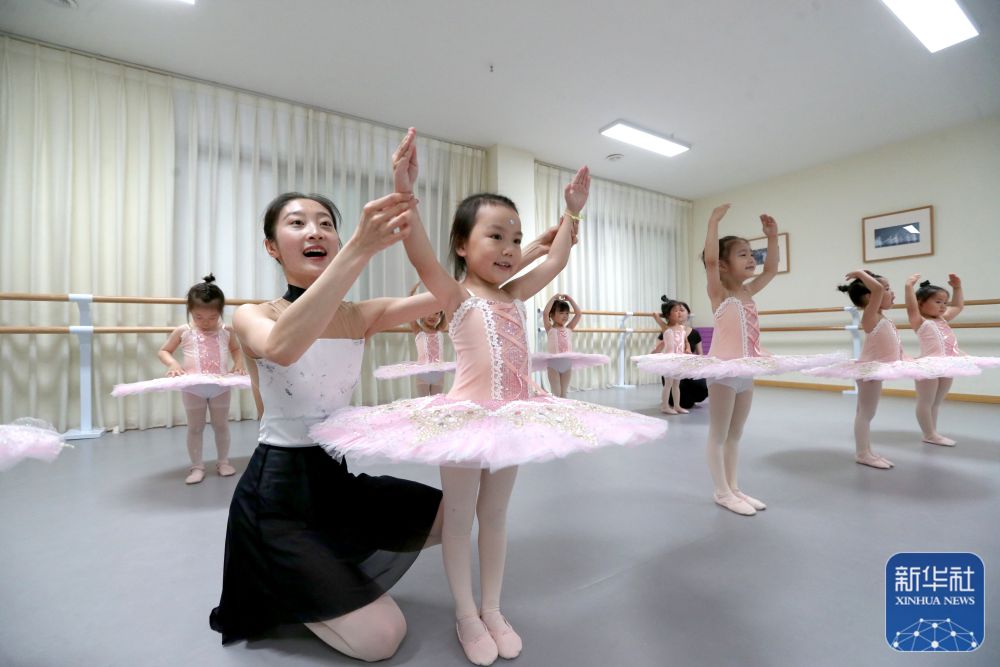
广州中医院黄牛代挂号电话票贩子号贩子网上预约挂号,住院检查加快,多彩暑期 乐享时光