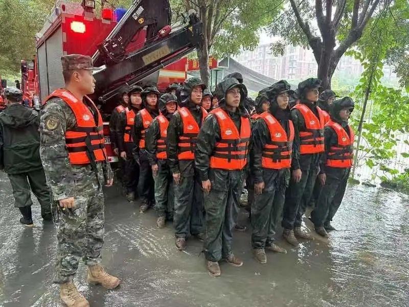 
东直门医院黄牛代挂号电话票贩子号贩子网上预约挂号,住院检查加快,北京已转移群众超5万人 2千余名武警官兵抢险救灾 强降雨救援最新情况→