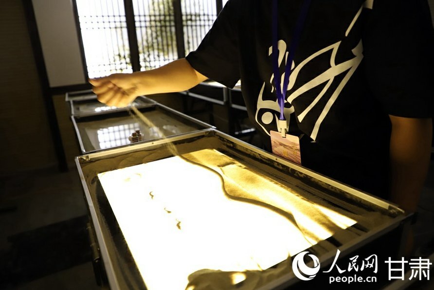 
北京鼓楼医院孙凌云黄牛代挂号电话票贩子号贩子网上预约挂号,住院检查加快,“简牍中国”网络主题活动以沙为墨 让敦煌艺术流动于指间