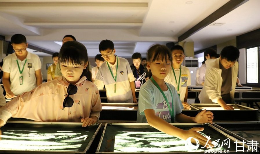 
北京鼓楼医院孙凌云黄牛代挂号电话票贩子号贩子网上预约挂号,住院检查加快,“简牍中国”网络主题活动以沙为墨 让敦煌艺术流动于指间
