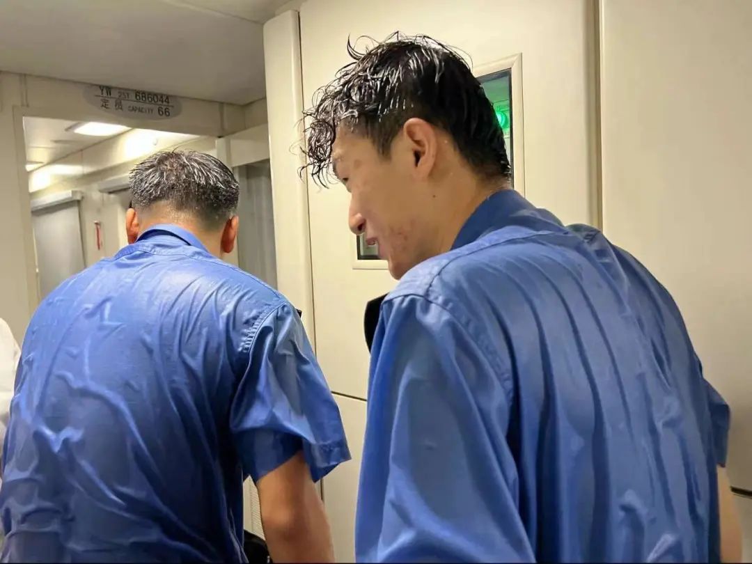 
江苏省人民医院黄牛代挂号电话票贩子号贩子网上预约挂号,住院检查加快,K396次、Z180次、K1178次列车紧急救援记