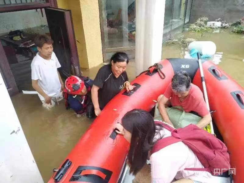 
首都医科大学附属儿童医院黄牛代挂号电话票贩子号贩子网上预约挂号,住院检查加快,追台风的人｜京津冀防汛四川蓝豹救援队侧记