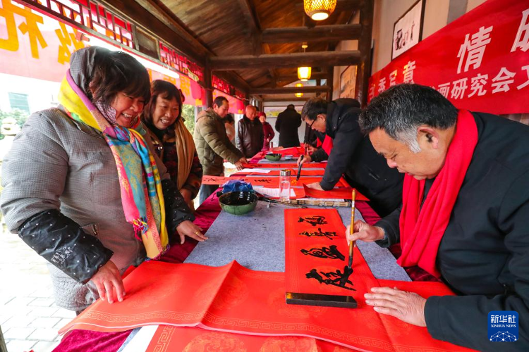 
北医三院黄牛代挂号电话票贩子号贩子网上预约挂号,住院检查加快,新春将至 年味渐浓
