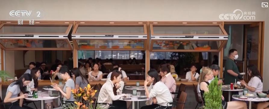 
首都医科大学附属北京胸科医院黄牛代挂号电话票贩子号贩子网上预约挂号,住院检查加快,多地发放新一轮消费券 “真金白银”拉动消费促市场升温